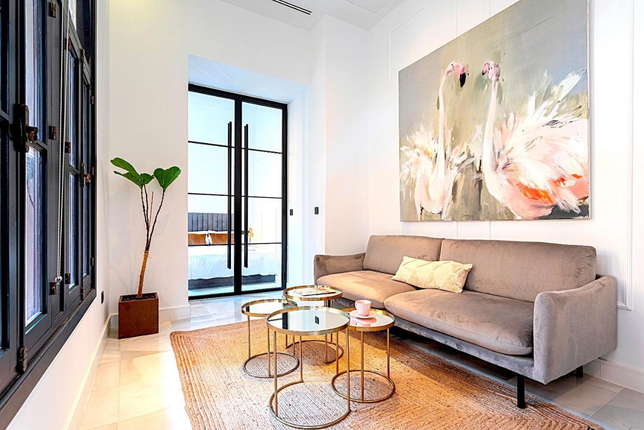 Genteel Home Giralda เซบีญา ภายนอก รูปภาพ